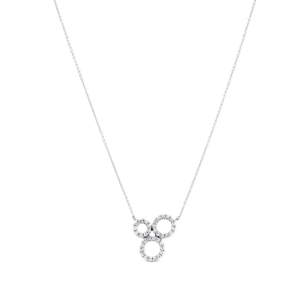 Colgante de oro blanco con tres círculos de pavé de diamantes