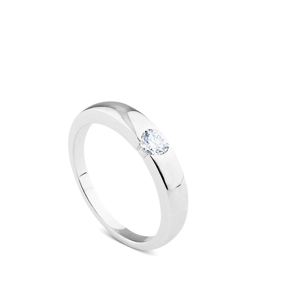 Solitario de oro blanco 0,22 quilates con diamante embutido en la montura