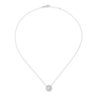 Colgante de oro blanco con círculo de pavé de diamantes de 0,65 quilates