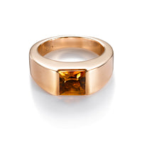 Sortija GeometriCh de oro rosa con cuarzo citrino embutido