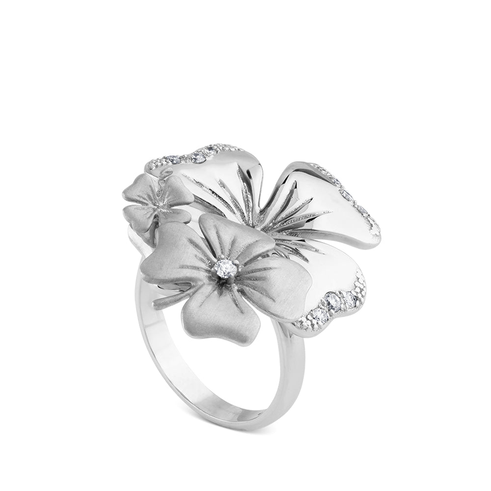 Colgante "Clover" de oro rosa con diamantes tamaño pequeño