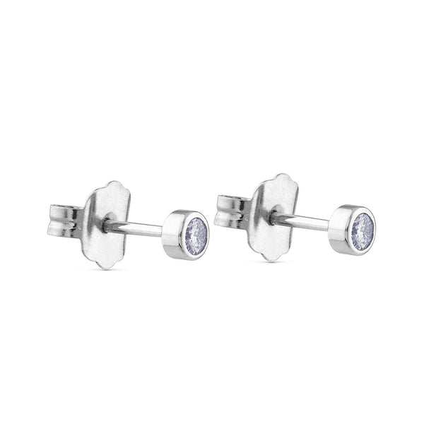 Pendientes de oro blanco con diamantes en chatón de 0,20 quilates
