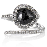 Sortija-oro-blanco-diamantes-diamante-negro-marquise - Ref J5510SB