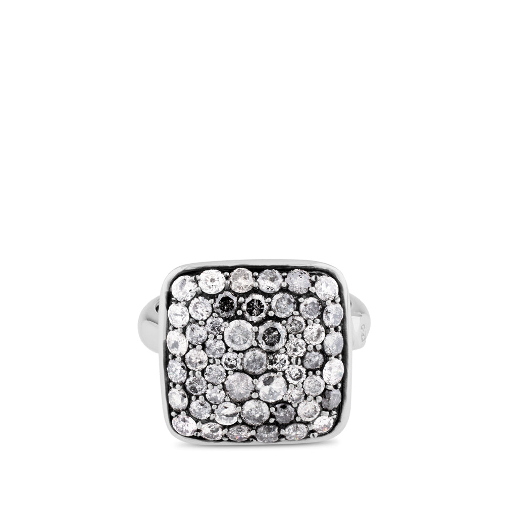 Sortija de oro blanco cuadrada con diamantes ice en degradé