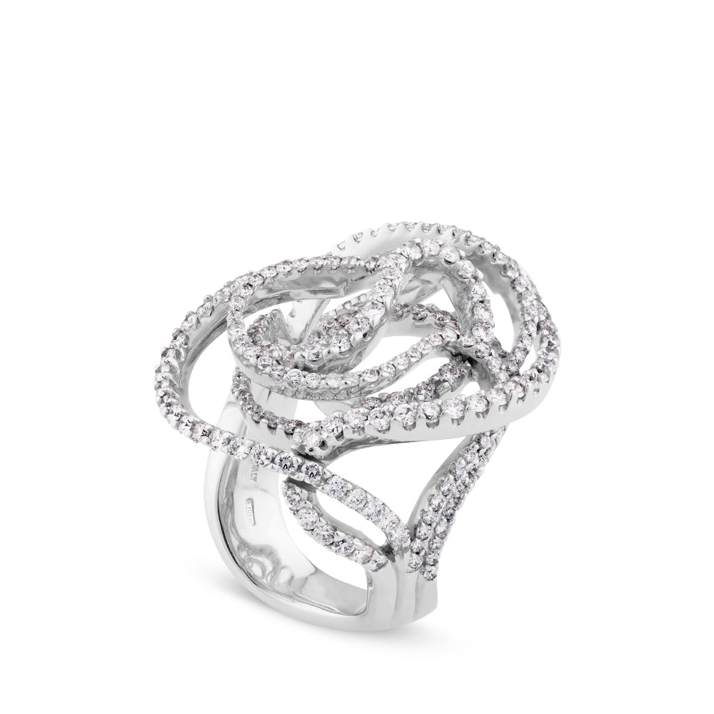 Sortija de oro blanco con curvas en pavé diamantes