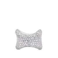 Sortija de oro blanco ancha con pavé de diamantes
