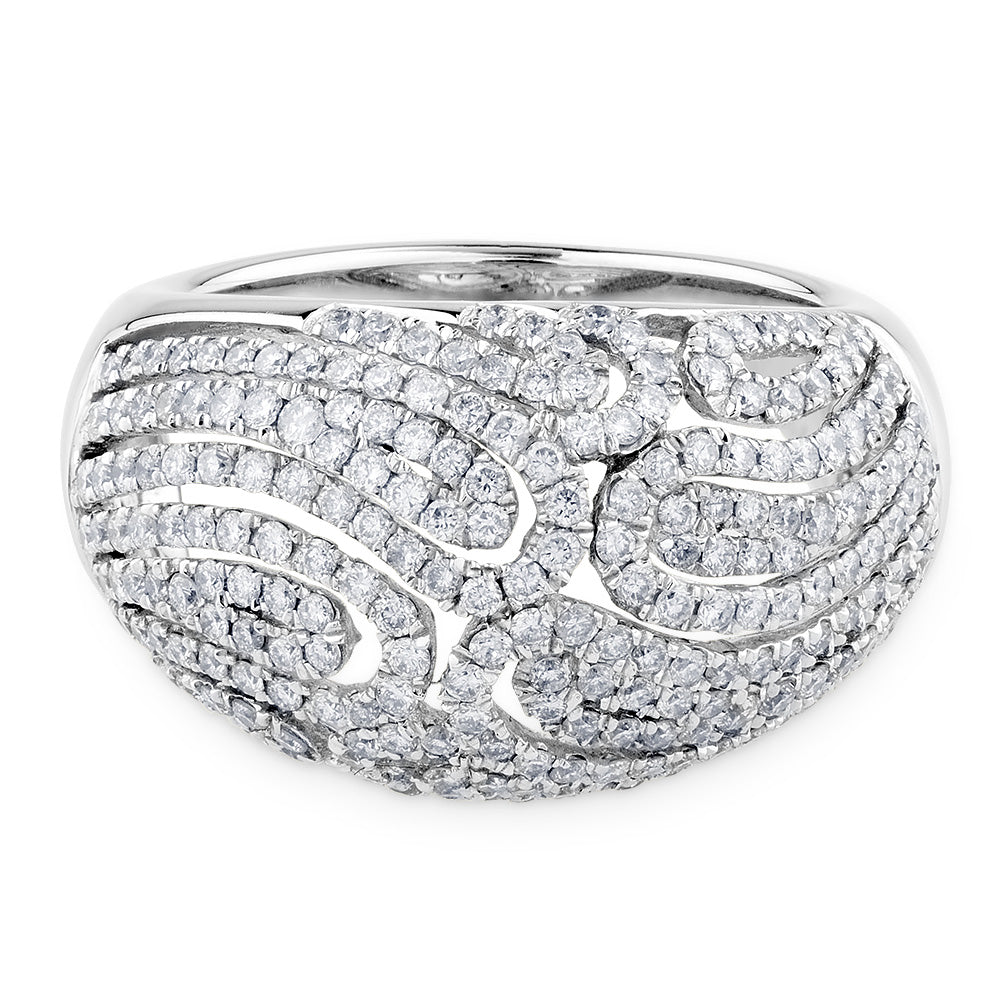 MUJER-CHOCRON-SORTIJA-ANCHA-ORO-BLANCO-ONDAS-PAVE-DE-DIAMANTES-02