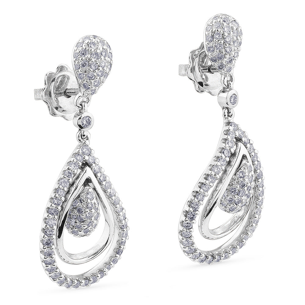 Pendientes largos de oro blanco con lágrimas uniformes de pavé de diamantes