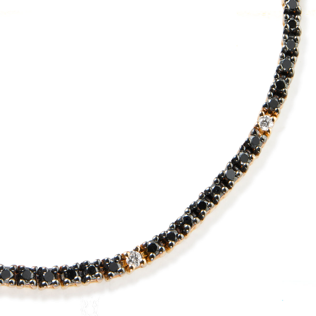 Pulsera Riviere de oro rosa con brillantes blancos y negros