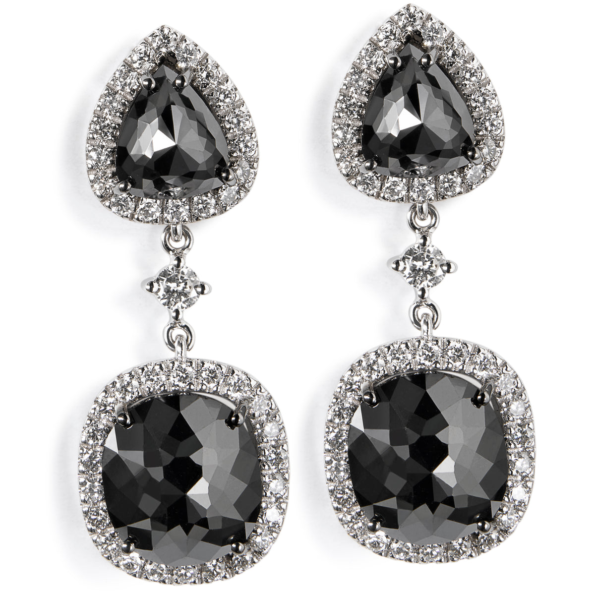 Pendientes de oro blanco con diamantes talla brillantes blancos y negros