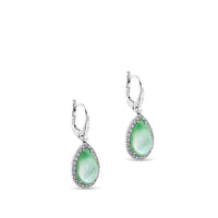 Pendientes de oro blanco con doblete de esmeralda y nacar talla marquise con orla de pavé de diamantes