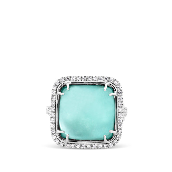Sortija cuadrada de oro blanco con doblete de cuarzo azul y nacar y pavé de diamantes
