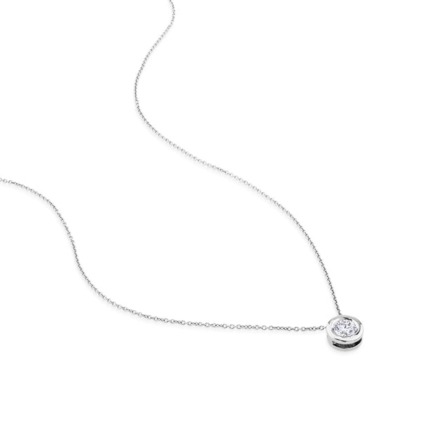 Colgante de oro blanco con chatón de 0,20 quilates