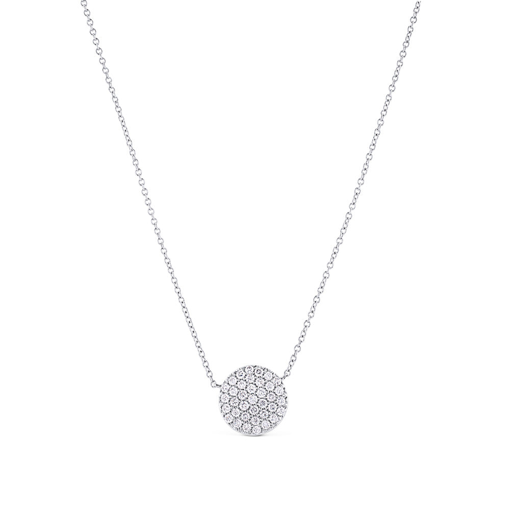Colgante de oro blanco con círculo de pavé de diamantes