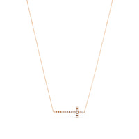 Colgante de oro rosa con cruz horizontal de diamantes