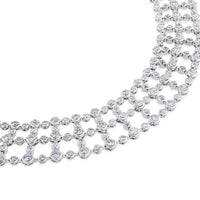 Collar de oro blanco con tres hileras de diamantes