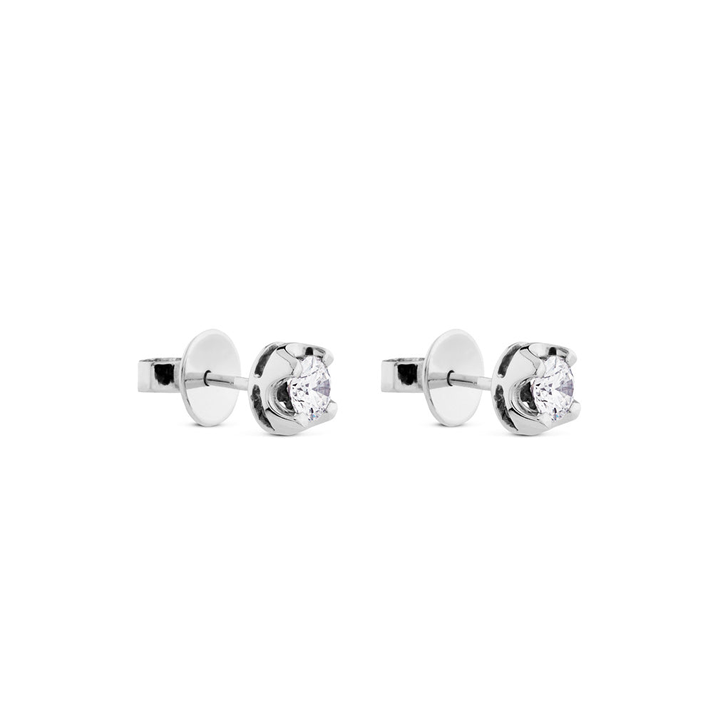 Pendientes de diamantes en oro blanco con 4 garras de 0,87 quilates
