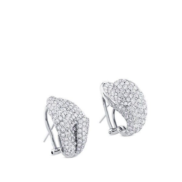 Pendientes de oro blanco en pliegue con pavé de diamantes