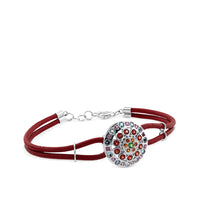 Pulsera de oro blanco con cordón rojo y círculo de cuarzos de colores