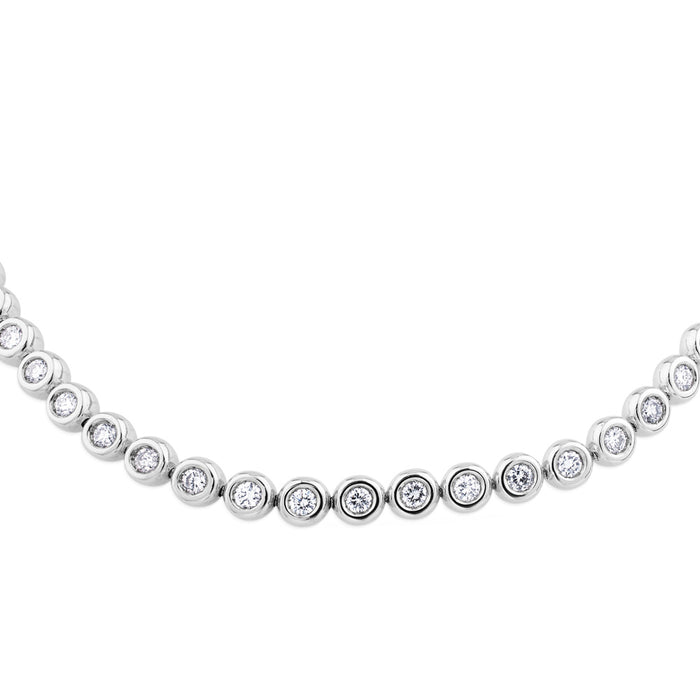 Pulsera Riviere de oro blanco con diamantes en chatón de 1,80 quilates