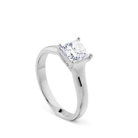 Solitario de oro blanco 1,02 quilates  talla princesa