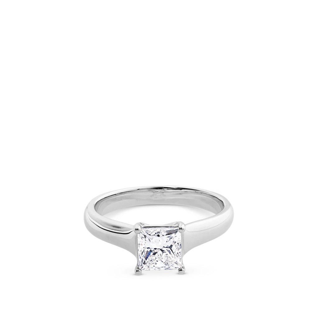 Solitario de oro blanco 1,02 quilates  talla princesa