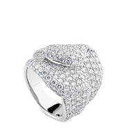 Sortija ancha de oro blanco con pavé de diamantes