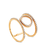 Sortija GeometriCh en círculo de oro rosa con pavé de diamantes