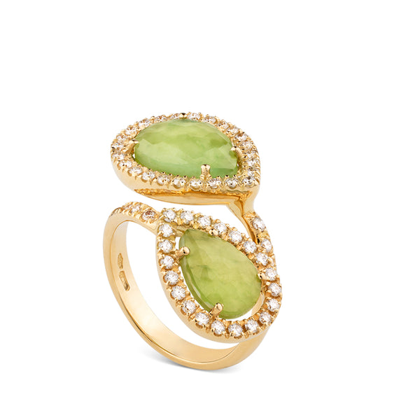 Sortija "tu y yo" de oro rosa con jade en talla marquise y orla de diamantes
