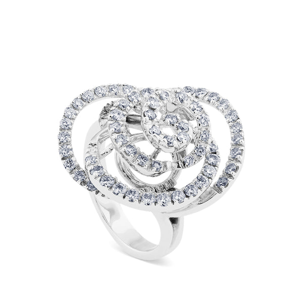 Sortija fantasía de oro blanco con pavé de diamantes