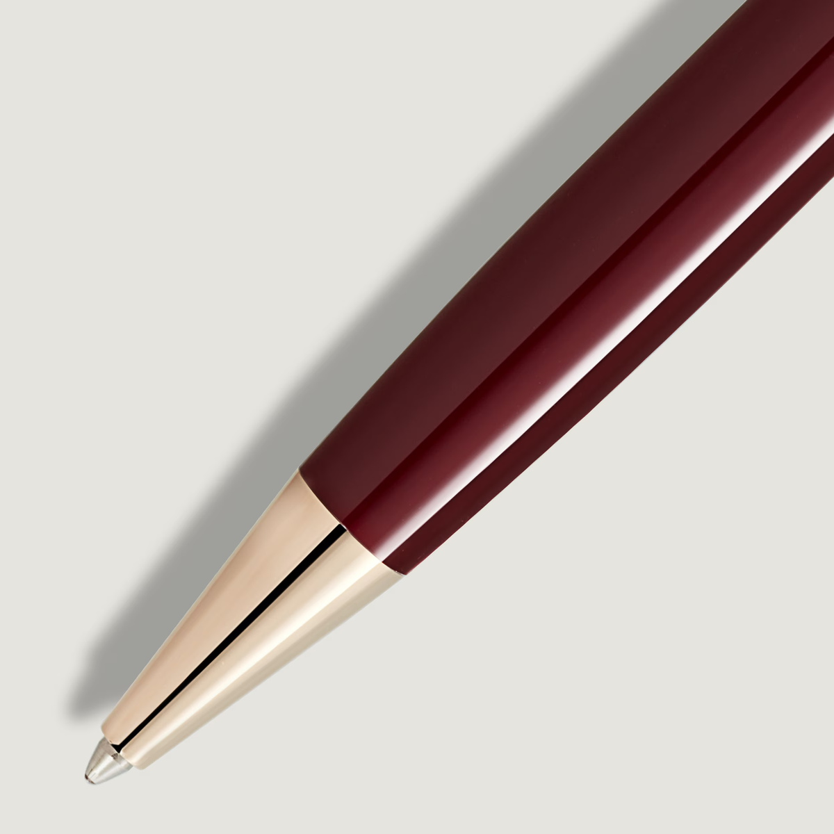 Montblanc-Boligrafo-Meisterstuck-Rojo-Burdeos-Classique-133008-vista-punta