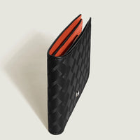 Montblanc_Extreme_3_0_Cartera_para_6_tarjetas_negro_naranja_vista_perfil