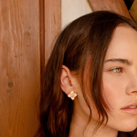 Roberto_Coin_pendientes_oro_rosa_Venetian_Princess_Carnival_con_diamantes_vista_modelo_ADV777EA3648