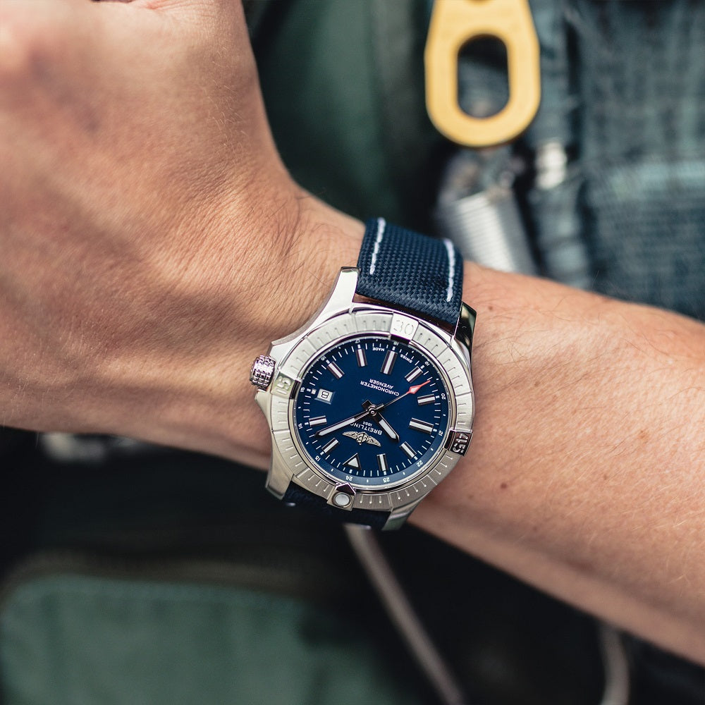 breitling-avenger-automatic-soldier-azul-vista-modelo-43mm-a17318101c1x1
