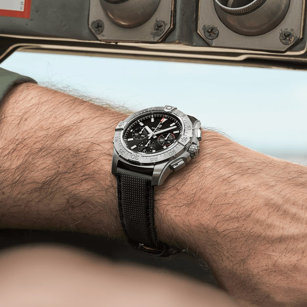 breitling-avenger-b01-chronograph-44-soldier-modelo-ab0147101b1x1-chocron