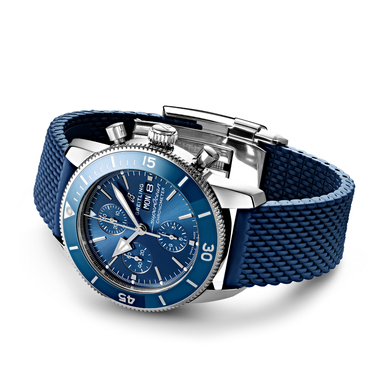 Breitling_Superocean_Heritage_chrono_44mm_caucho_azul_vista_horizontal_A13313161C1S1