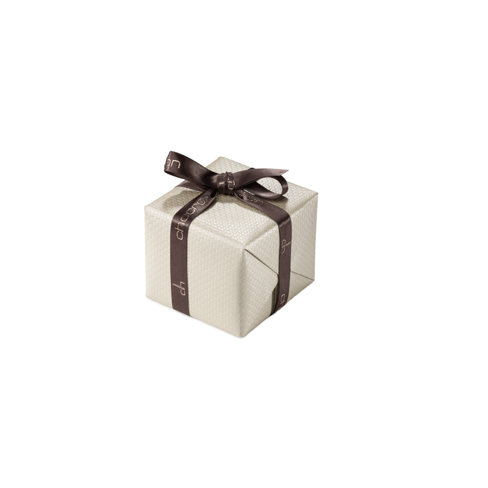 Colgante de oro blanco con rosetón de diamantes