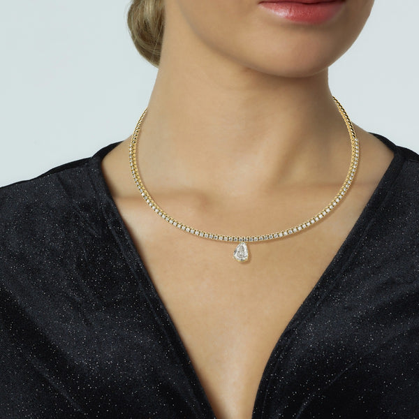 choker_oro_amarillo_diamante_pera_vista_modelo_j6025cb1_3