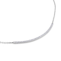 Colgante de oro blanco con línea de diamantes de 0,21 quilates