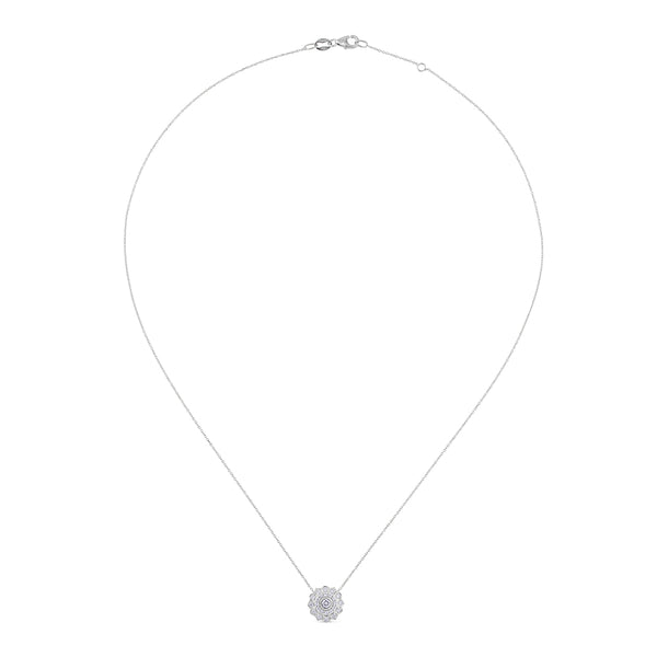 Colgante de oro blanco con flor de diamantes