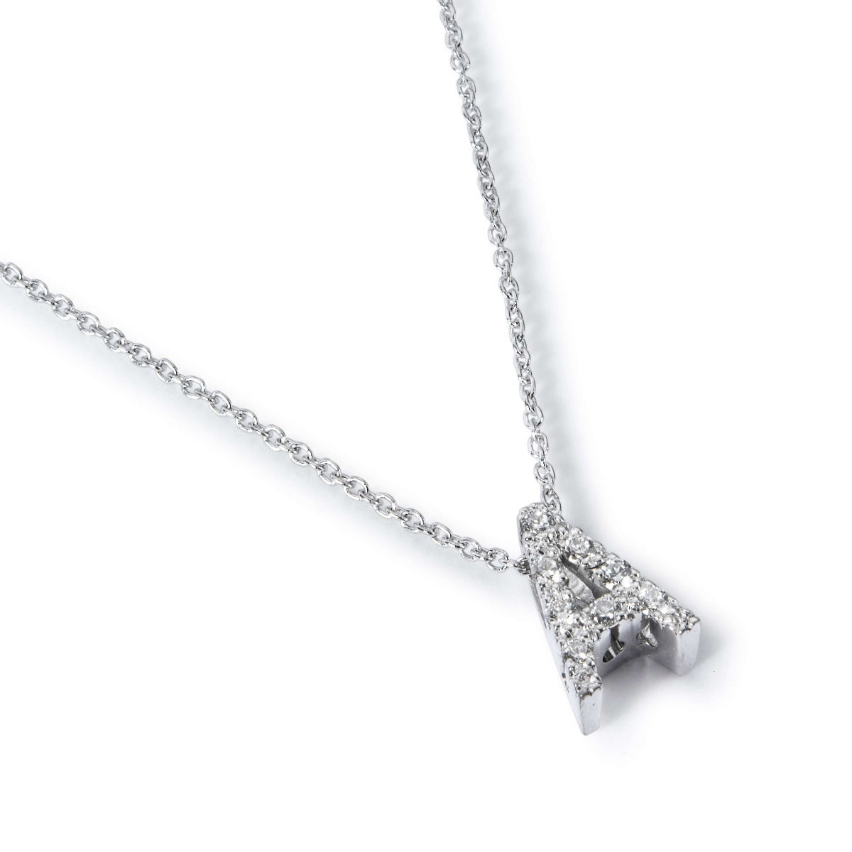 Colgante_letra_a_oro_blanco_diamantes_ Ref J5414CLB_Chocrón Joyeros