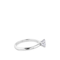 Solitario de oro blanco 0,76 quilates engastado en 6 garras