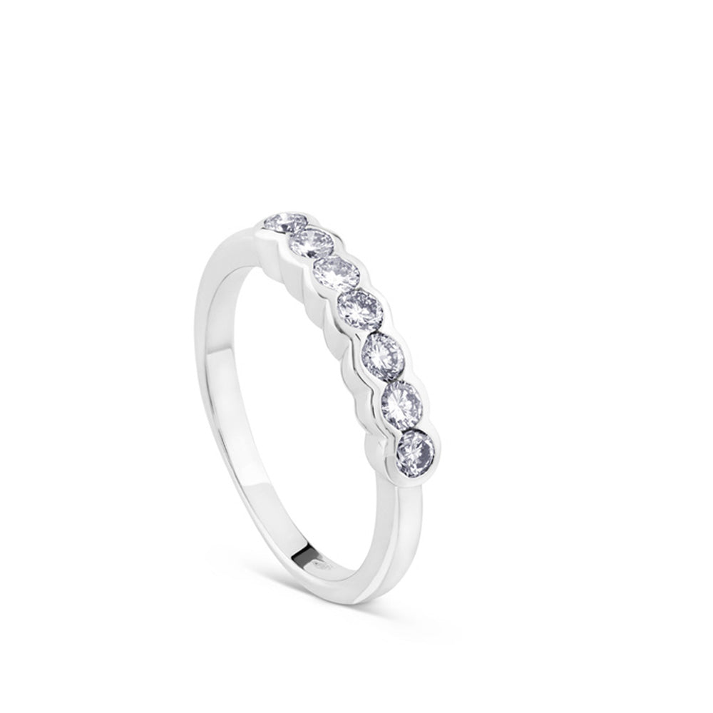 media alianza oro blanco con diamantes engastados 7 diamantes en garra_Joyaería Chocrón