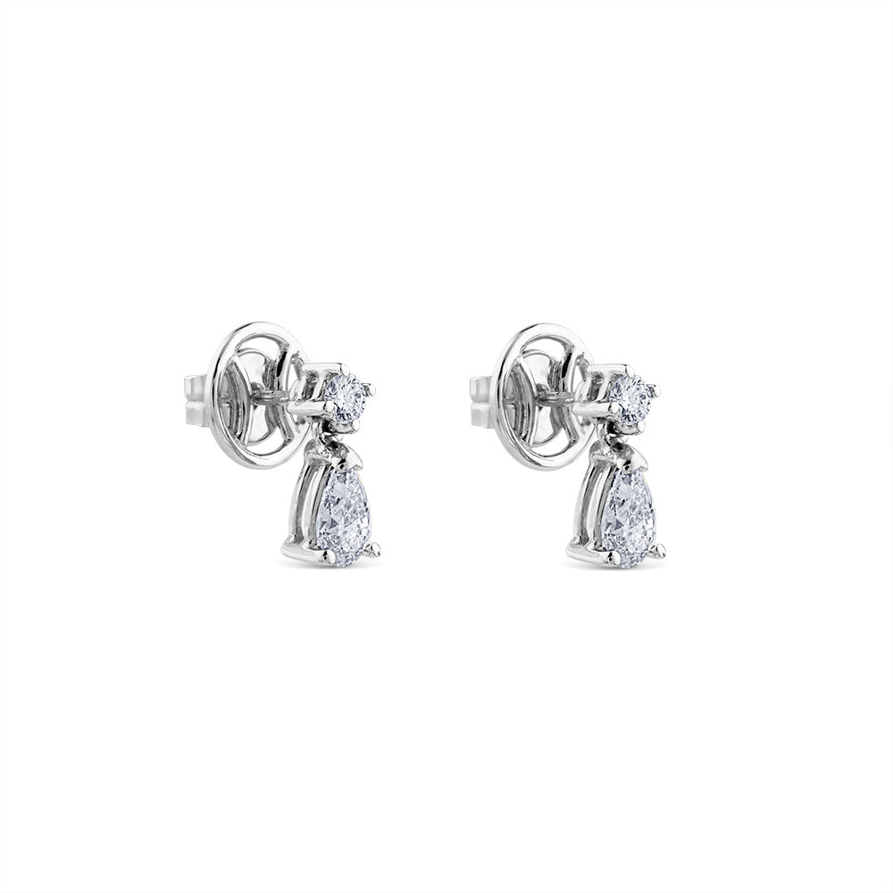 Pendientes de oro blanco en lágrima