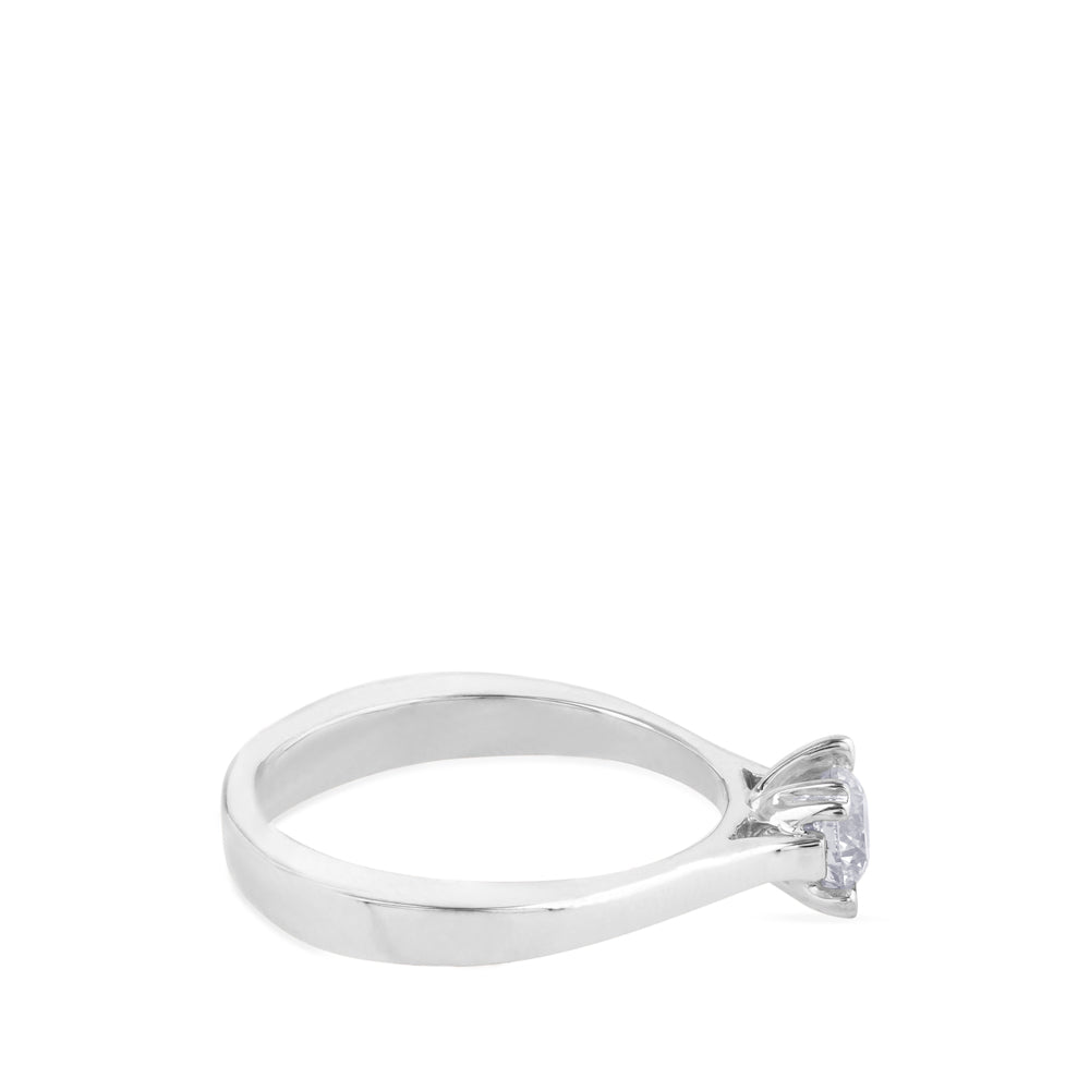 Solitario "Julieta" de oro blanco con diamante talla brillante de 0.33 quilates