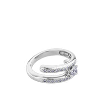 Solitario "Twins" de oro blanco con diamante central 0.34 quilates en garra y pavé en montura