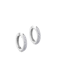 Aros de oro blanco con pavé de diamantes