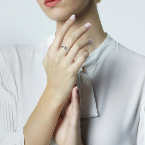 solitario-oro-blanco-diamante-garras-pave-diamantes - Ref J5985SB