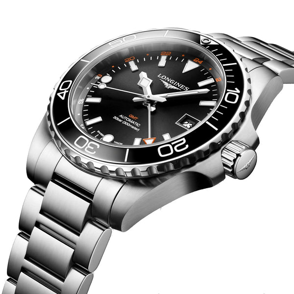 longines-hydroconquest-gmt-esfera-negra-brazalete-vista-diagonal-l37904566-chocron