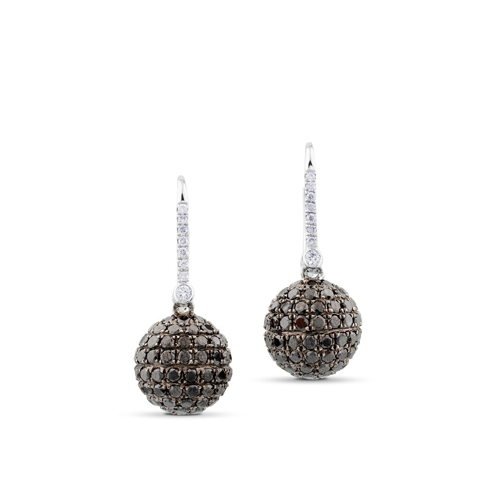 Pendientes GeometriCh de oro blanco con diamantes y bolas de diamantes negros